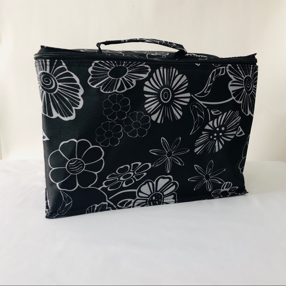 NWOT Hot/Cold Insulated Travel Thermal Bag
